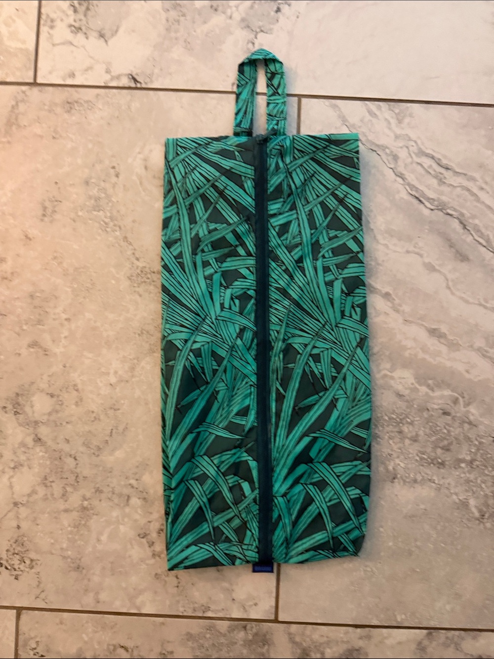 BAGGU Large Zip Palm Pattern